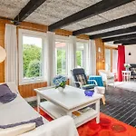 Cozy - By Traum